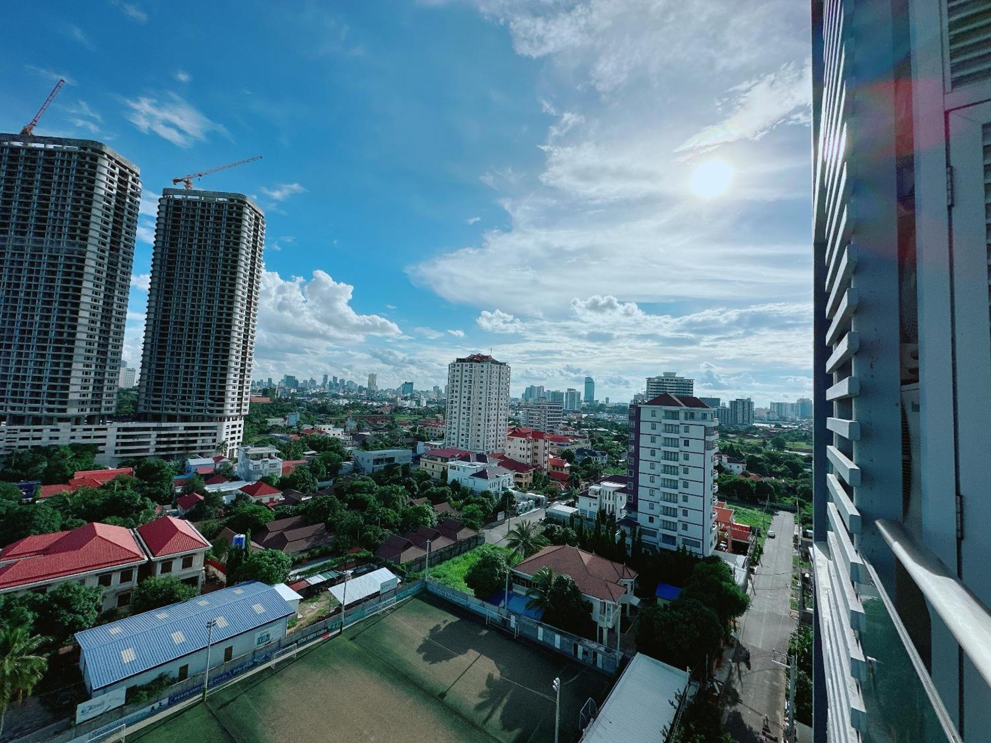 อินฟินิตี้ 28 คอนโดมีเนียม พนมเปญ ภายนอก รูปภาพ